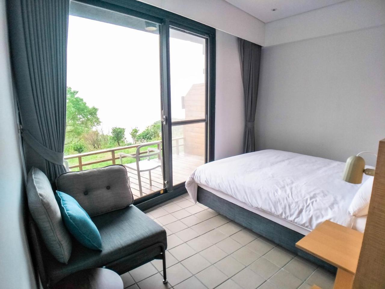 Dayspring Inn Nangan Exterior photo
