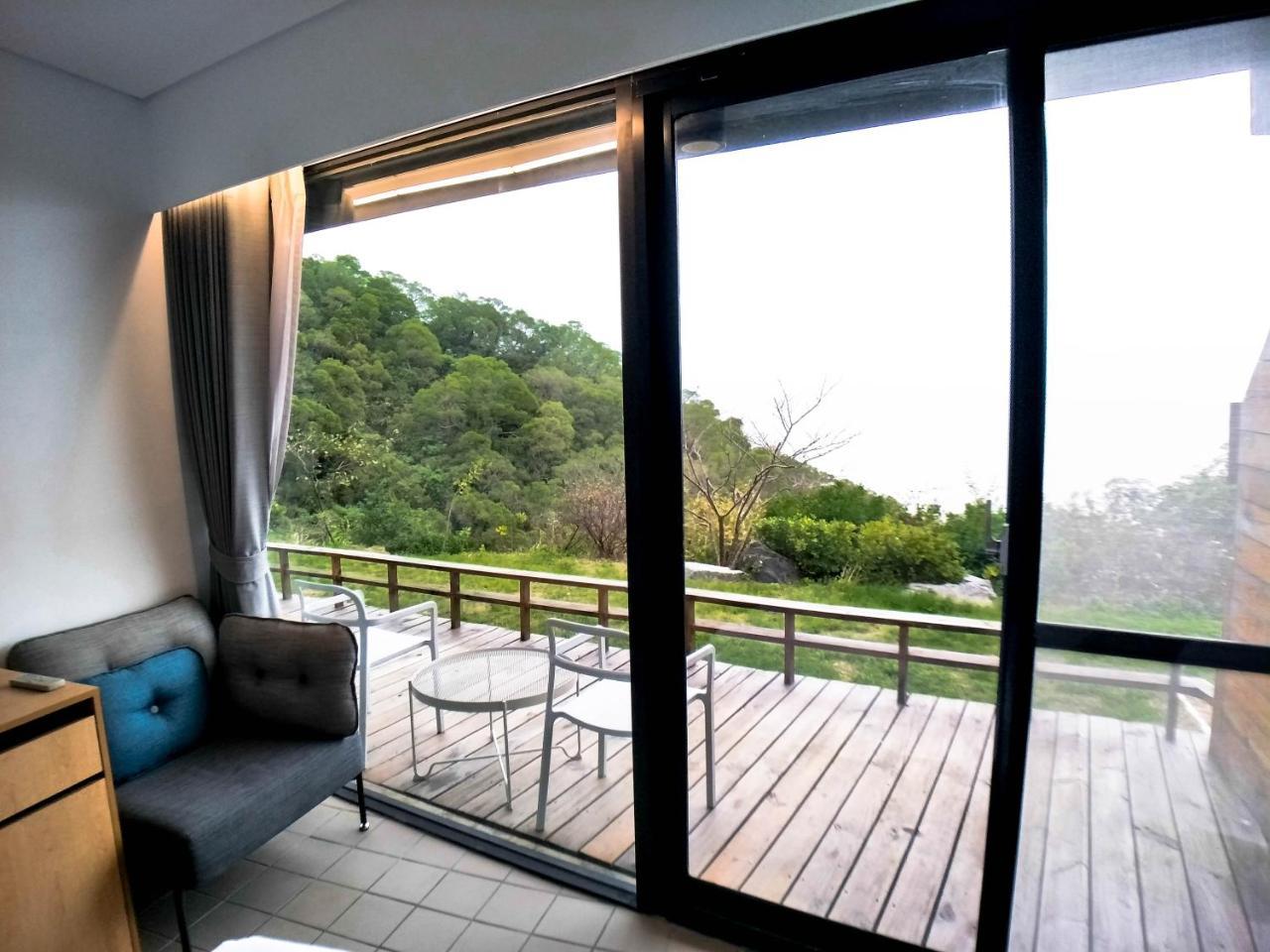 Dayspring Inn Nangan Exterior photo